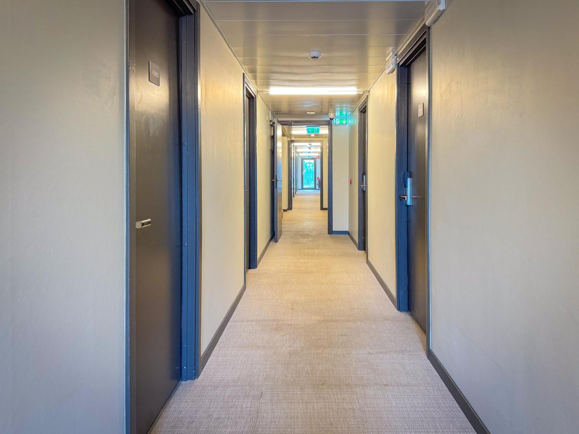 Joenkoeping Hotel Apartments Exterior photo