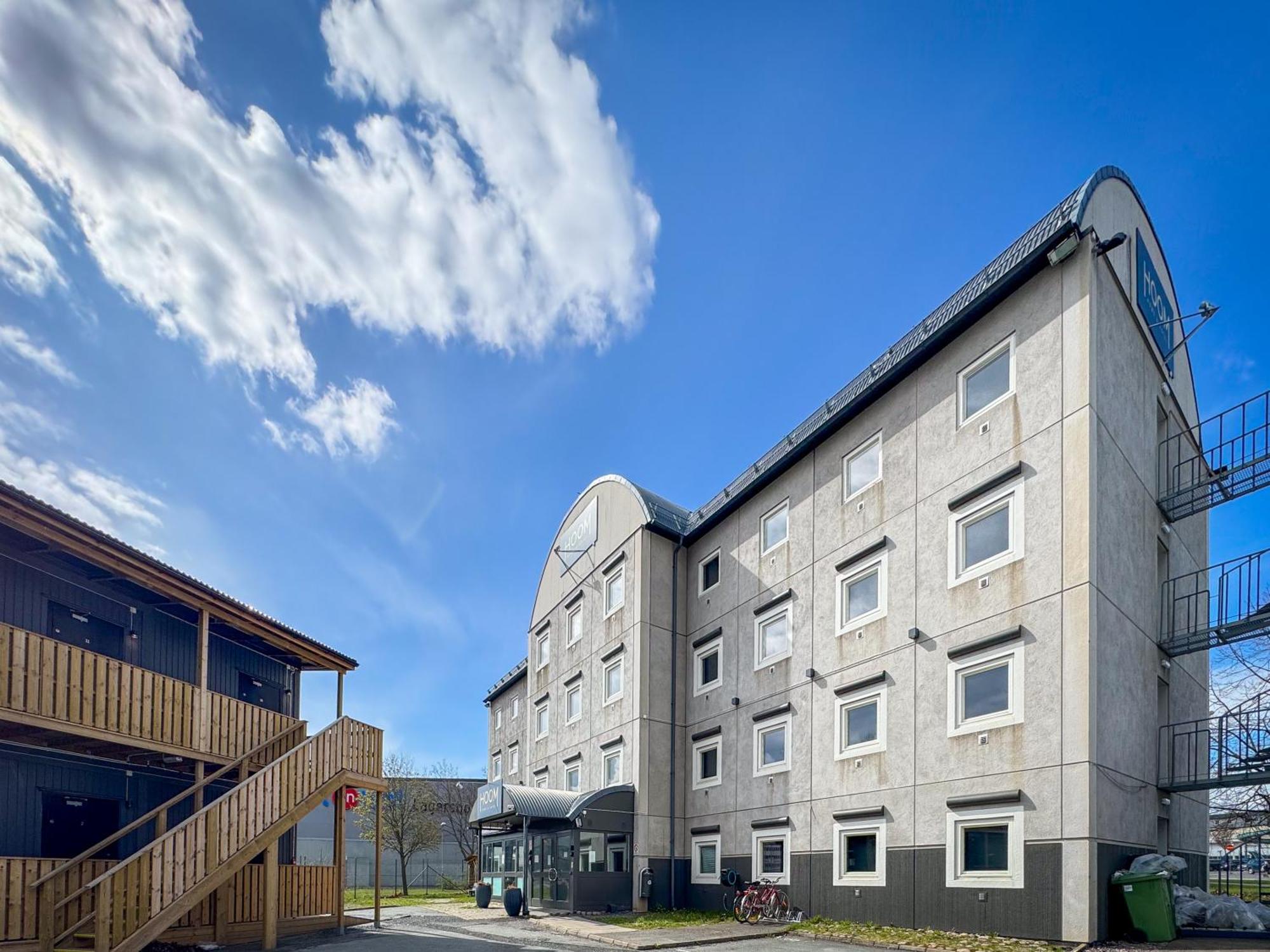 Joenkoeping Hotel Apartments Exterior photo